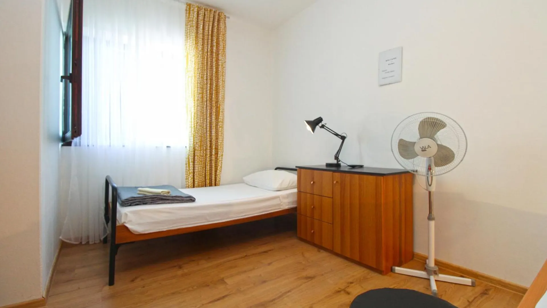 Apartments Pjescana Uvala 606